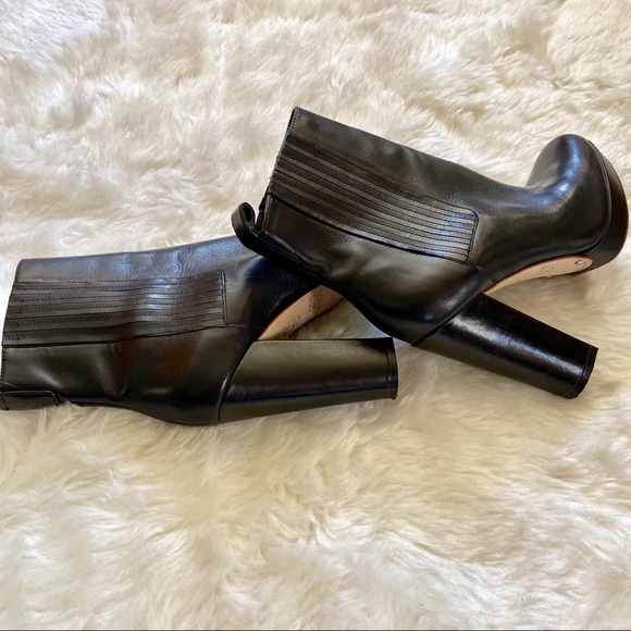 KORS Michael Kors Pulls up Black Heel Boots 7.5 - Picture 4 of 4